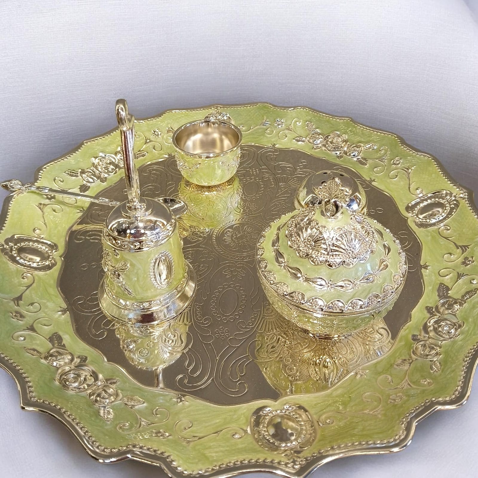 Pooja thali
