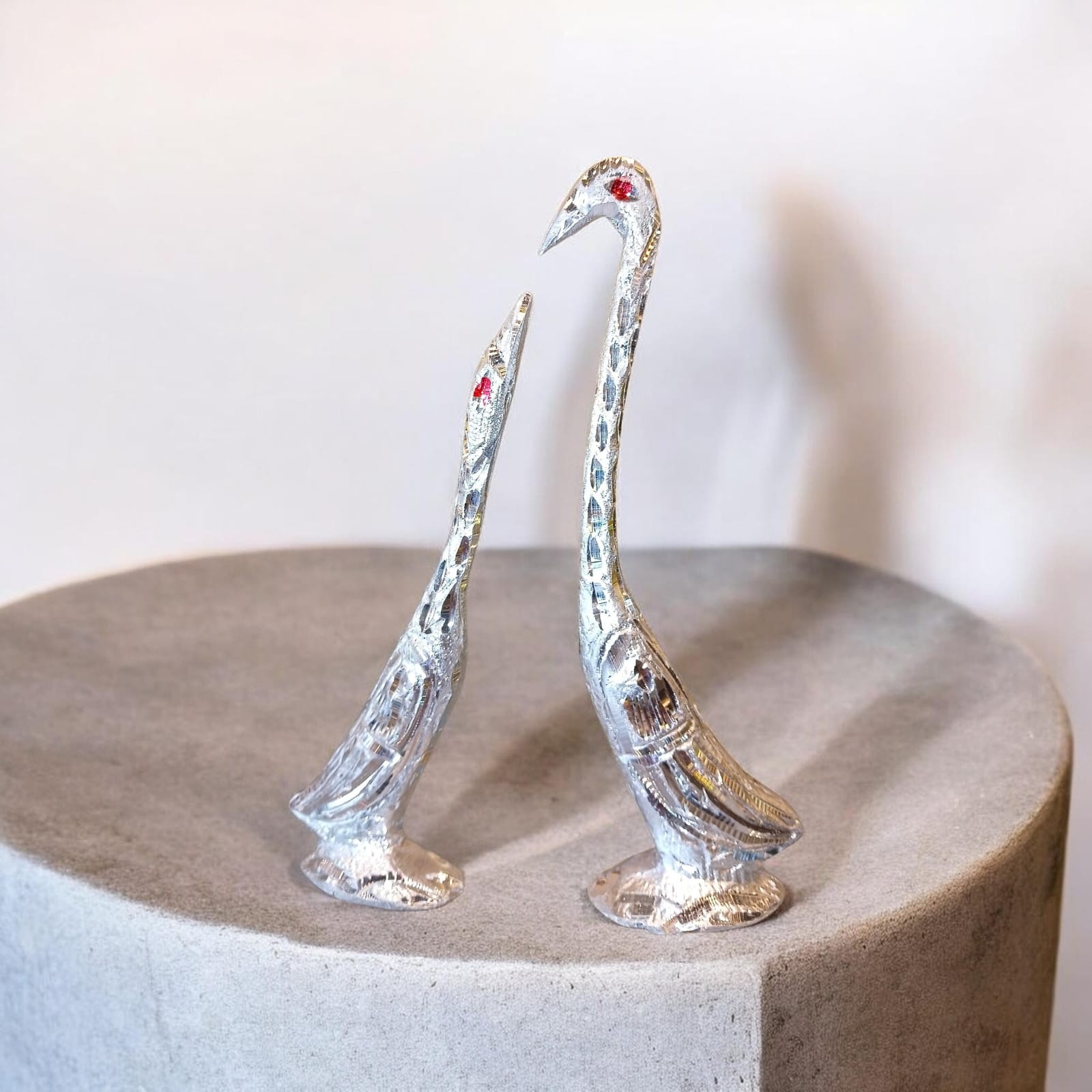 swan pair showpiece